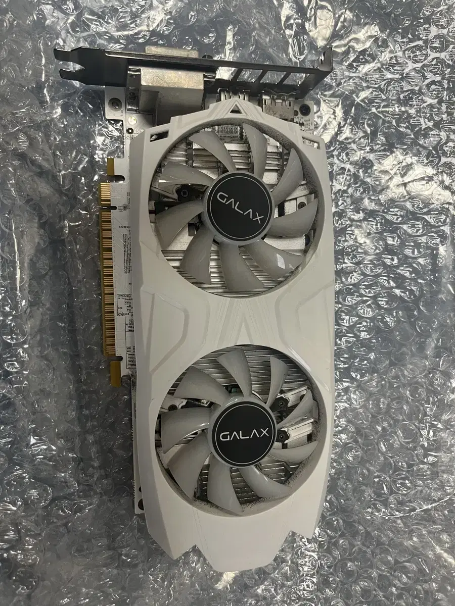 그래픽카드 지포스 gtx 1050ti 4g 팔아요